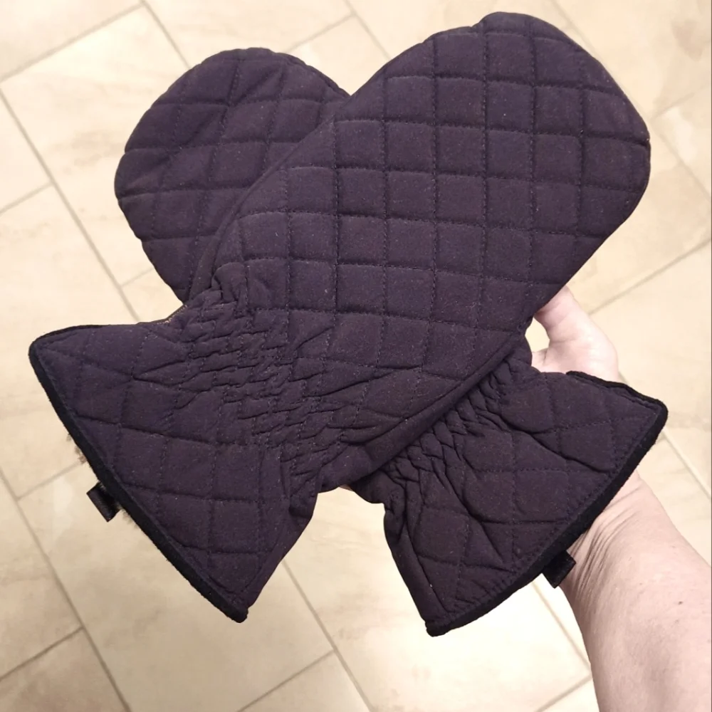 Anthropologie Black Quilted Mittens W/Faux Fur Animal Print Lining M